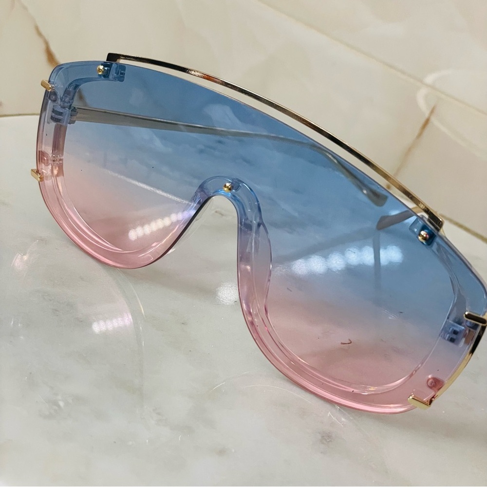Avant Guard Omber Sunglasses with Gold accent